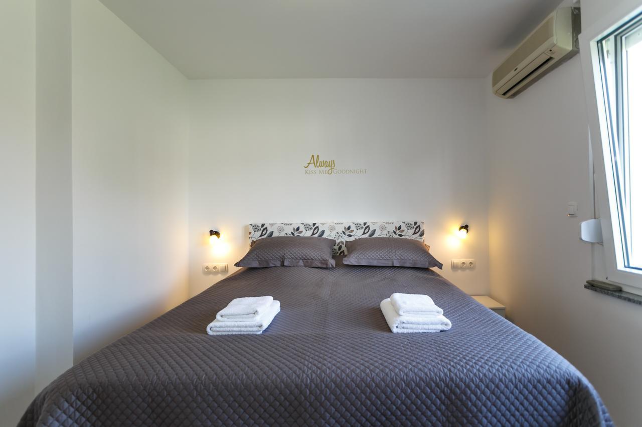 M&M Apartment Krk Town Luaran gambar