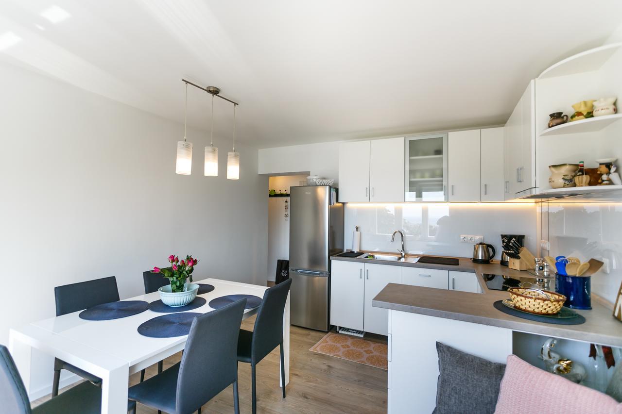 M&M Apartment Krk Town Luaran gambar